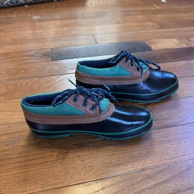 Shoes, Shoes, and More Shoes - Women’s Size 8.5 - 10 (PB-DZ)