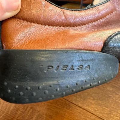 Shoes, Shoes, and More Shoes - Women’s Size 8.5 - 10 (PB-DZ)
