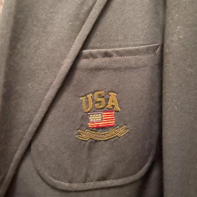 Lot of Assorted Men's Blazers and Sports Coats