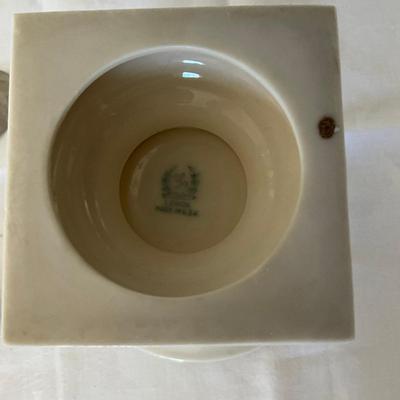 344 Lenox White Ceramic Urn