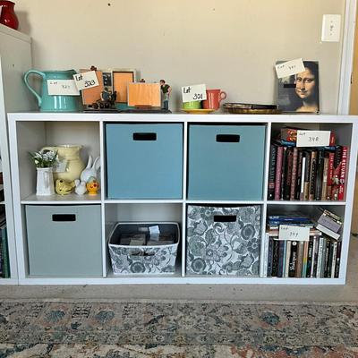 352 Eight Cubical Shelves with Six Baskets