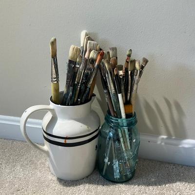 358 Assortment of Paint Brushes