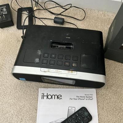 364 Bose Home Speaker 300 & I-Home Model iP90