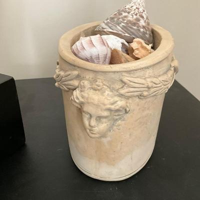 367 Classical Bust Sculpture & Decorative Ceramic Bowl With Shells