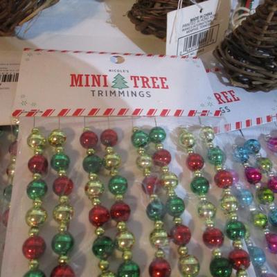 Holiday Craft & Hobby Supplies New In The Package Choice E