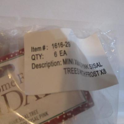 Holiday Craft & Hobby Supplies New In The Package Choice G