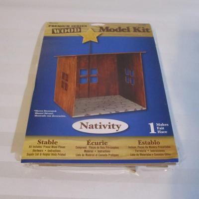 5 - Premium Series Wood Model Kit Nativity Stables Choice I
