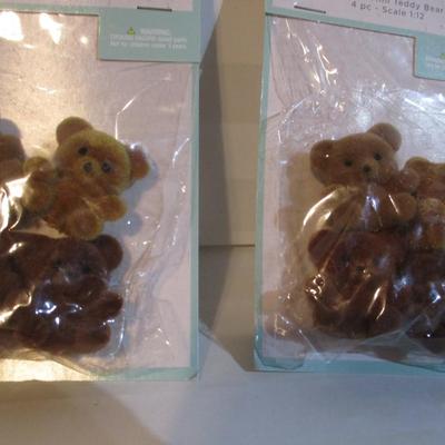 18 - New In The Package Mayberry Street Miniatures Crafts Choice Q/R (See All Pictures)