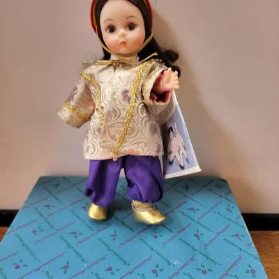 Vintage Madame Alexander Around The World Doll 7.5" (Turkey)