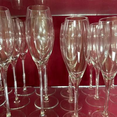 Set of 20 Champagne Flutes