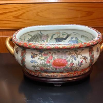 Japanese Painted and Gilt Porcelain Foot Bath Bowl