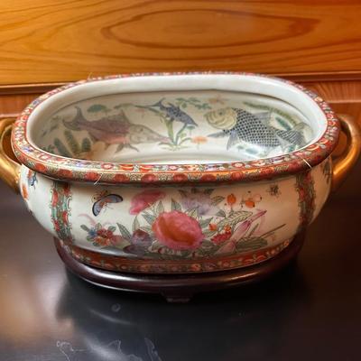 Japanese Painted and Gilt Porcelain Foot Bath Bowl