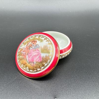 Porcelain d’Art Limoges Trinket Dish