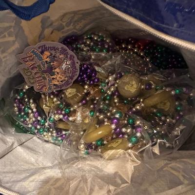 Mardi Gras Throws