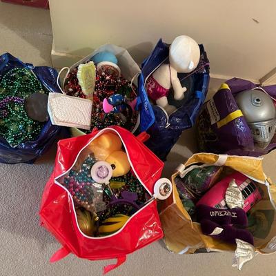 Mardi Gras Throws