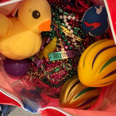 Mardi Gras Throws
