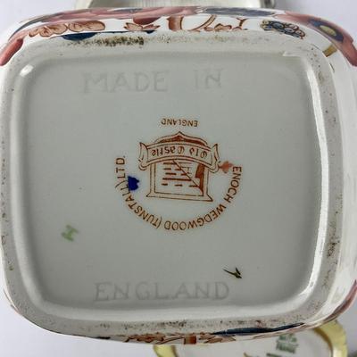 374 Enoch Wedgewood Floral Teapot With Yellow Oval Trinket Box, Leaf Tray & Rose Lid Trinket Box