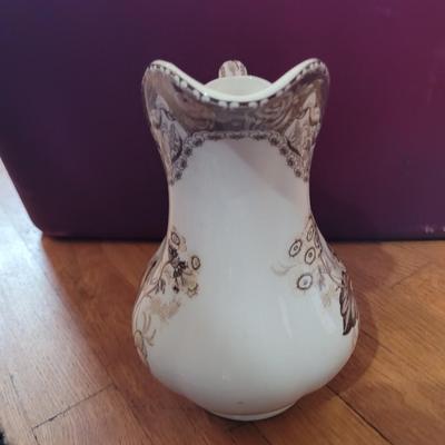 Ceramic vase