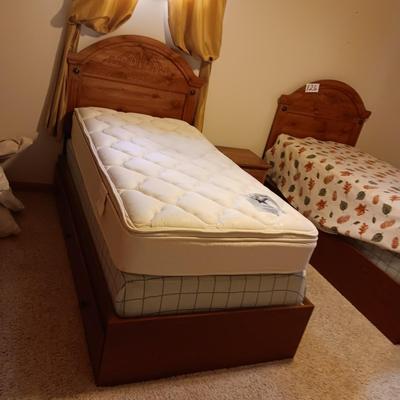TWIN BED WITH 3 DRAWER UNDER DRESSER 2 of 2 PLUS BEDDING