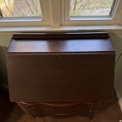 Wooden Secretary Desk w/ Three Drawers (PB-DZ)