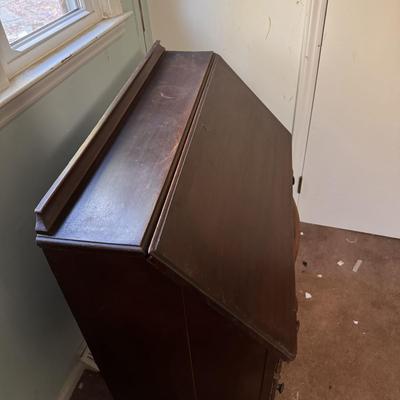 Wooden Secretary Desk w/ Three Drawers (PB-DZ)