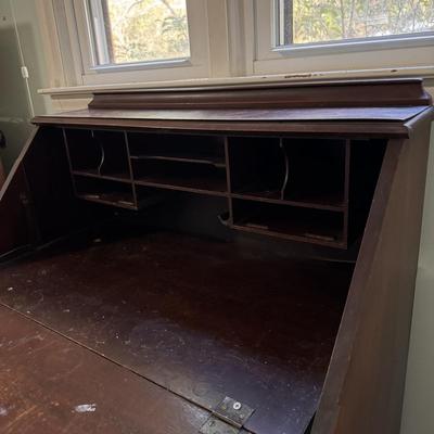 Wooden Secretary Desk w/ Three Drawers (PB-DZ)