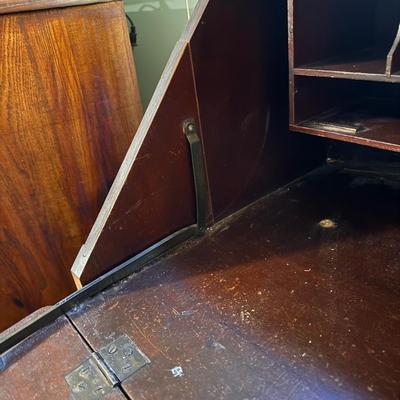 Wooden Secretary Desk w/ Three Drawers (PB-DZ)