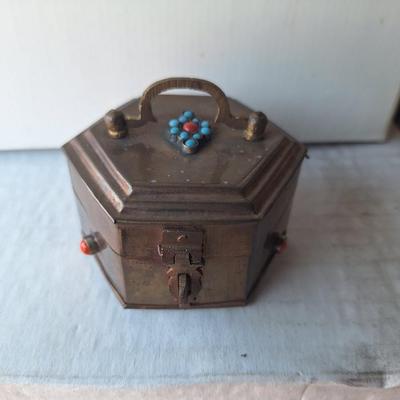 Vtg Brass Octagonal Hinged Trinket/Spice Box