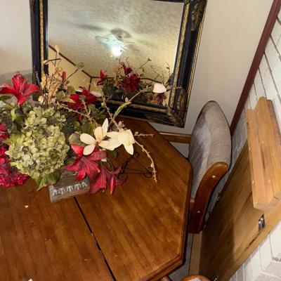 CARD TABLE LOT