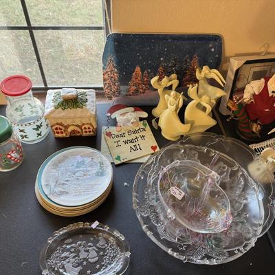 CHRISTMAS LOT - RIGHT SIDE