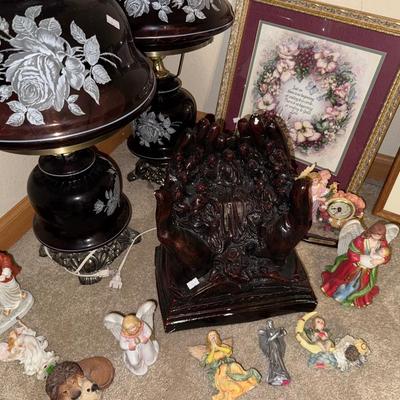 LIVING ROOM CORNER LOT