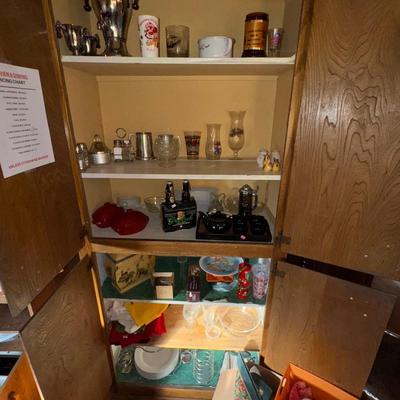 KITCHEN MISCELLANEOUS LOT