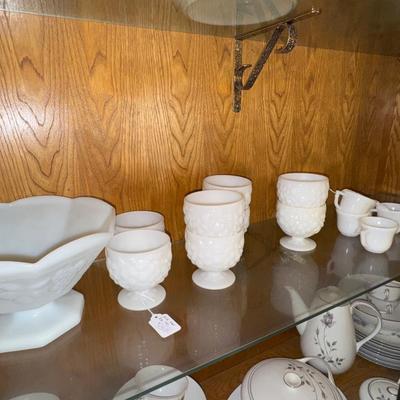 CHINA GLASSWARE LOT