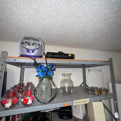 GARAGE MISCELLANEOUS CONTENTS LOT