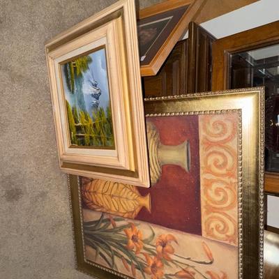 LIVING ROOM CLOCK LOT