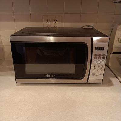 SMALLER HAIER MICROWAVE