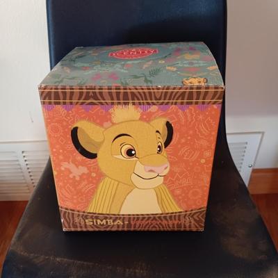 CHILD'S CAR SEAT, CHAIR AND SCENTSY SIMBA PLUSH ANIMAL