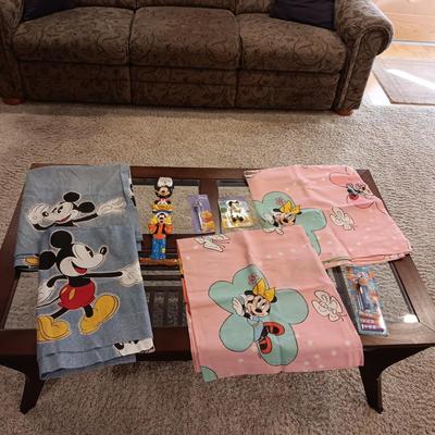 DISNEY MICKEY AND MINNIE MOUSE CURTAINS PLUS MORE