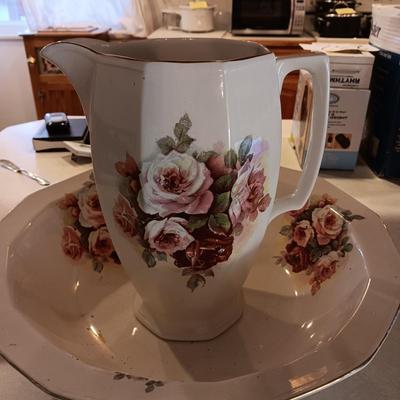 SCOTCH IVORY WASH BOWL AND PITCHER