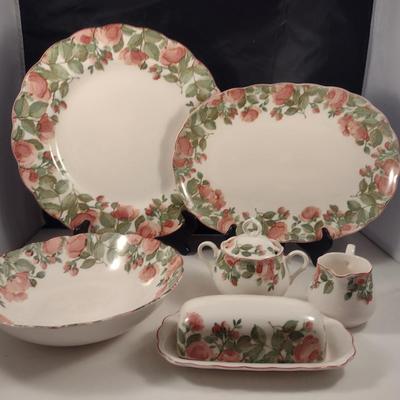 Nikko Tableware Pink Floral Dinnerware- Approx 55 Pieces