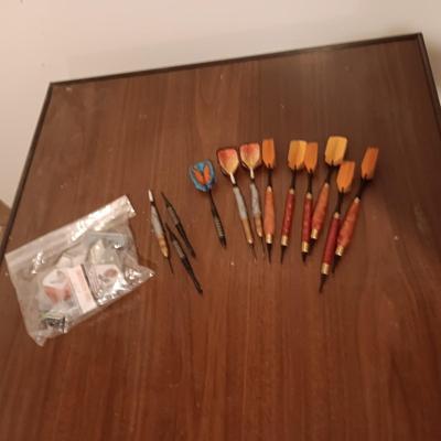 REGULATION DART BOARD WITH DARTS