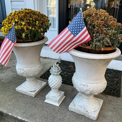 386 Two Composite Planters With One Pineapple Decore Composite