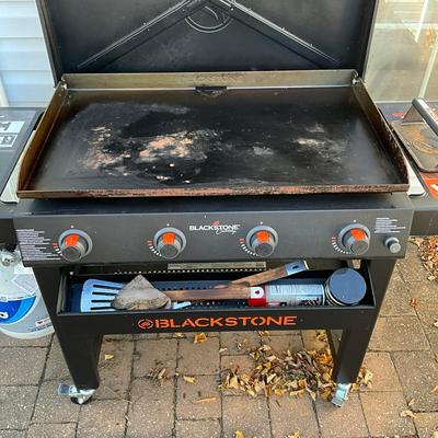 392 Blackstone Grill