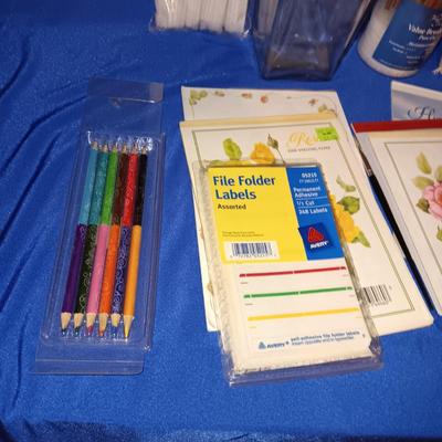 ARTISTS PAINT BRUSHES AND MORE