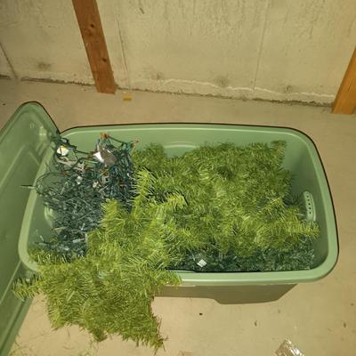 WREATH AND LIGHTED GARLAND PLUS STORAGE TOTES