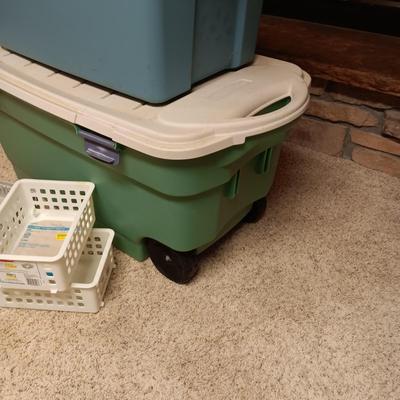 STORAGE TOTES AND PLASTIC BASKETS