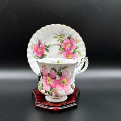 Royal Albert Prairie Rose Tea Cup & Saucer