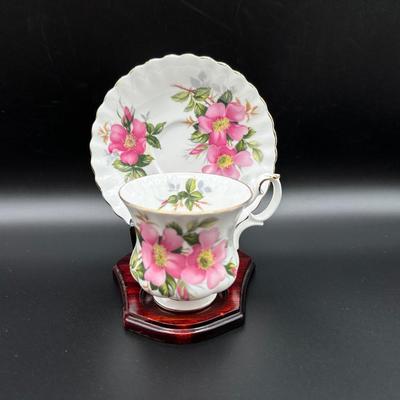 Royal Albert Prairie Rose Tea Cup & Saucer
