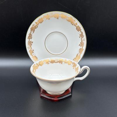 WEDGWOOD Whitehall Tea Cup & Saucer