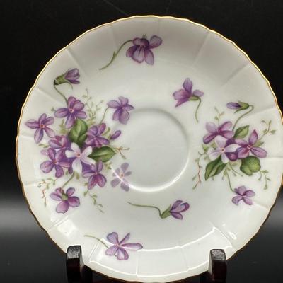 Rossetti Hand Painted Spring Violets Tea Cu & Saucer